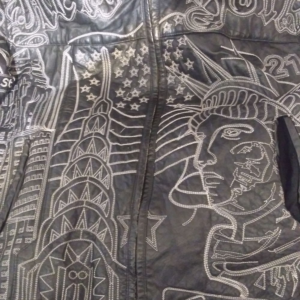 Leather jacket - Picture 4 of 6